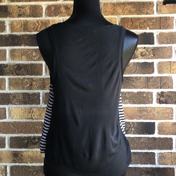 Express Black Top With LOVE Graphic - Picture 2 of 3